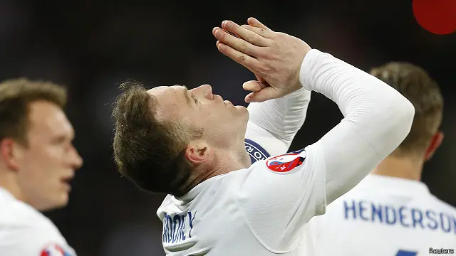 سجل روني الهدف الأول في الدقيقة السادسة