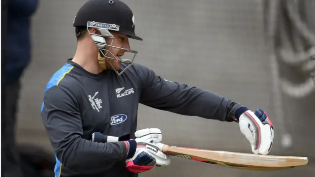 آسٹریلیا اور نیوزی لینڈ کی ٹیمیں عالمی کپ کے پول اے میں شامل تھیں ۔ دونوں کے درمیان کھیلا جانے والا پول میچ نیوزی لینڈ نے سنسنی خیز مقابلے کے بعد ایک وکٹ سے جیتا تھا۔