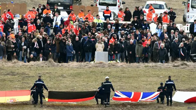 德翼空难纪念活动