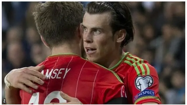 Gareth Bale menjawab kritik dengan dua golnya di lapangan