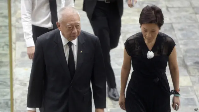 中国全国政协副主席董建华