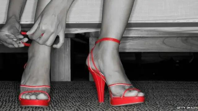 Jenny tak bisa mengingat sudah tidur dengan berapa ratus pria seelama empat tahun bekerja 