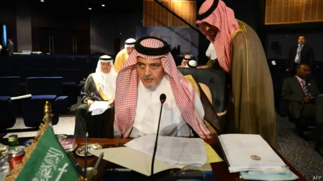 د سعودي د بهرنیو چارو وزیر د روسی ولسمشر هغه دریځ غندلی، چې د عربي ټولنې سرمشریزه یې د ځان په زیان ګڼلې ده