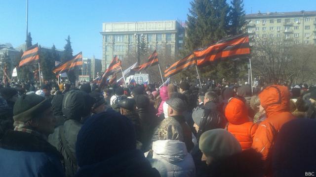 На митинге "Защитим святыни - спасем Россию" в Новосибирске