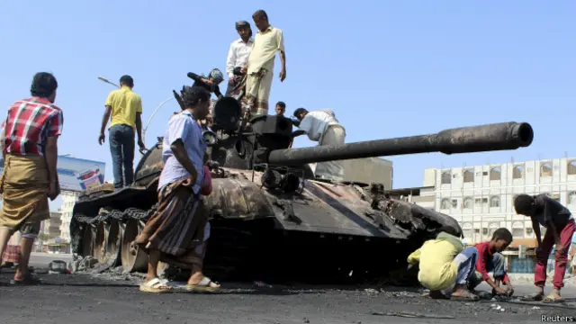 यमन, एडन, टैंक