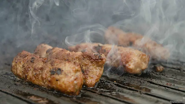 ممبئی میں کئی ریستوراں بیف کے لیے بہت معروف ہیں