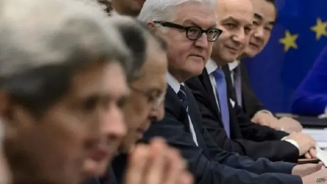 وزير الخارجية الألمانية فرانك غاردنر شتاينماير يقول إن المرحلة النهائية من المفاوضات النووية قد بدأت 