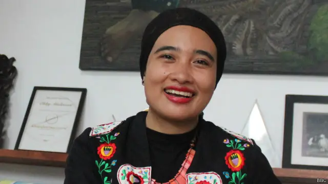 "Saya membuat bagaimana menulis itu sebagai sebuah kebutuhan utama saya setiap hari. Jadi saya menulis hampir separoh waktu saya setiap hari," kata Okky Madasari tentang "rahasia" menulis produktif. 
