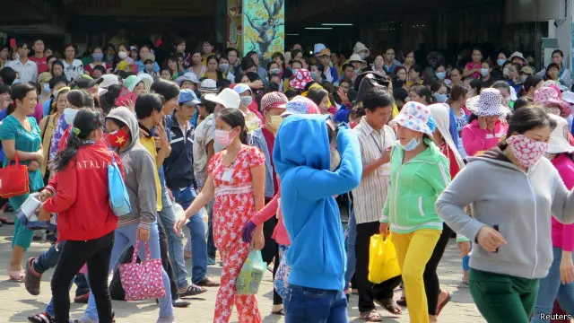 Một số nhà máy lân cận đã đóng cửa vì lý do an toàn