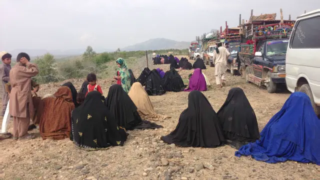 حکومت کی جانب سے بے گھر ہونے والوں کی واپسی کا عمل جاری ہے