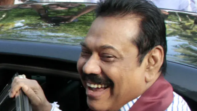 ජනාධිපතිවරයාත්, හිටපු ජනාධිපතිවරයාත් 'ඓතිහාසික ගිවිසුමක'