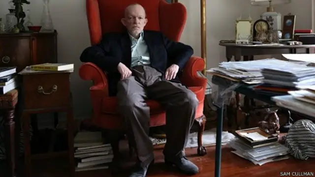 Mark Landis es su casa