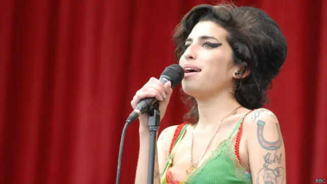 Емі Вайнхаус