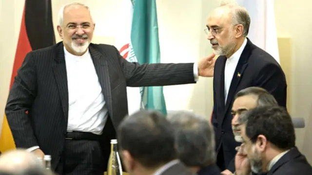 مذاکرات کی ڈیڈلائن میں مزید ایک روز کی توسیع کی گئی ہے