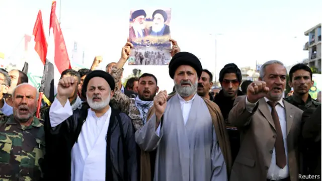 در بغداد علیه عملیات نظامی ائتلاف به رهبری عربستان در یمن تظاهراتی برگزار شد 