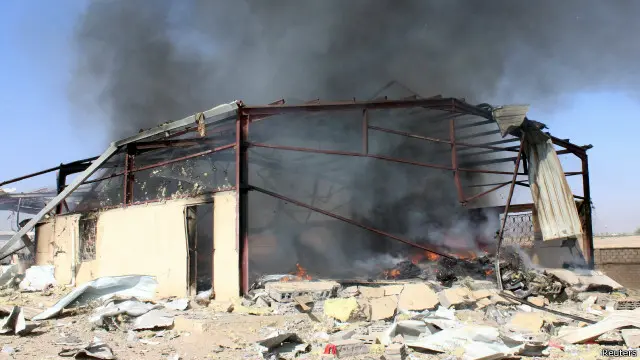 نقطة إمداد عسكري في صعدة تعرضت لقصف جوي.