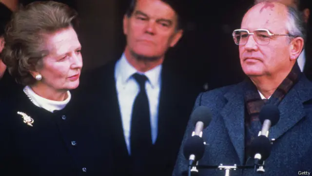 Маргарет Тэтчер и Михаил Горбачев