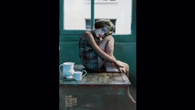 Vô đề, 2004 của Fumie Sasabuchi