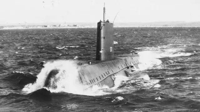 Submarino atómico, 1950