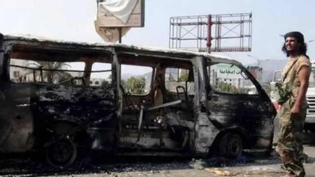 سعودی قیادت میں ہونے والے فضائی حملوں سے بھی حوثی قبائل کی پیش قدمی نہیں رکی