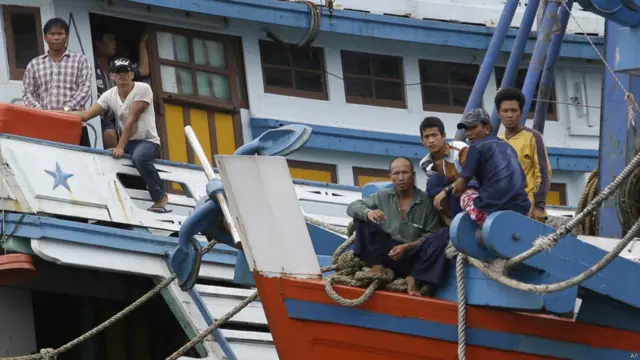 nelayan burma di Benjina