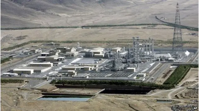 Según el acuerdo marco, Irán reducirá en dos tercios las centrífugas que tiene instaladas y que sirven para enriquecer uranio. 