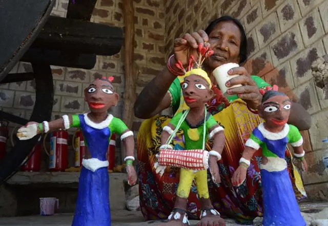 ट्राइबल आर्ट वर्कशॉप