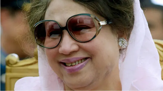 බංගලාදේශයේ හිටපු අගමැතිනි ඛලීඩා සියා