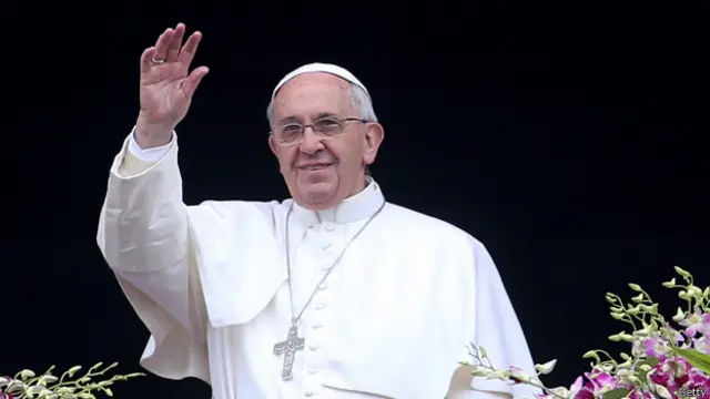 انھوں نے اپنے بیان میں مختلف ممالک میں عیسائیوں کے ساتھ ہونے والی ایذا رسانیوں کا ذکر بھی کیا