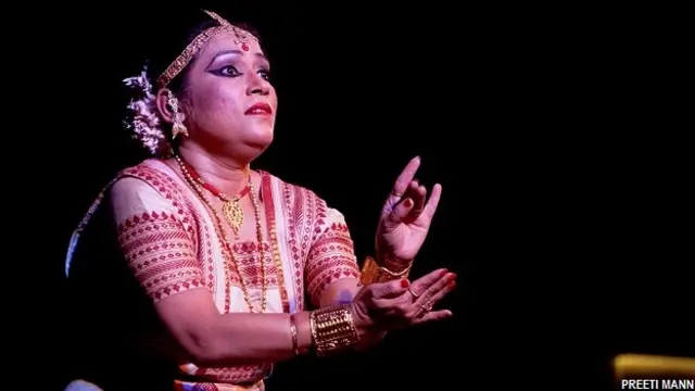 शास्त्रीय नृत्य और संगीतमय प्रस्तुति 'स्त्री'