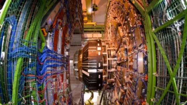 في البداية نحتاج إلى عمليات تصادم، وهي مقررة في شهر مايو/أيار المقبل