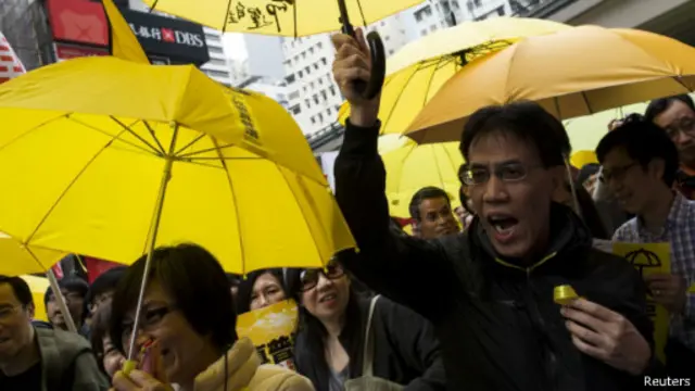香港一些民众要求一人一票“真普选”