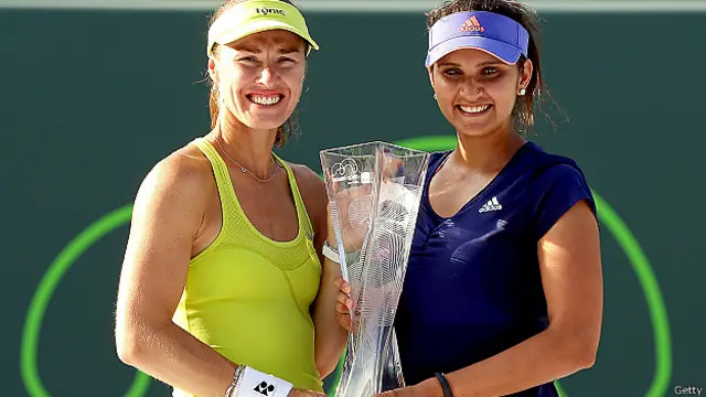 सानिया मिर्ज़ा, मार्टिना हिंगिस