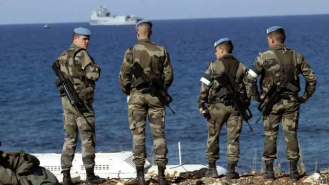 Миротворці