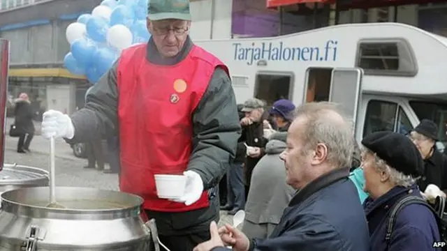 У Фінляндії політичні партії полюбляли роздавати виборцям каву та супи