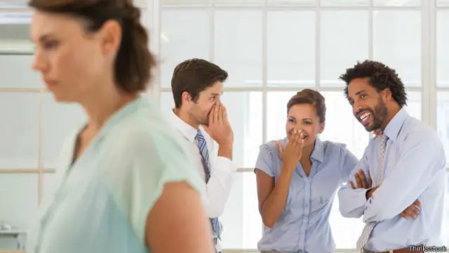 В глупом положении легко оказаться, но как это пережить? 