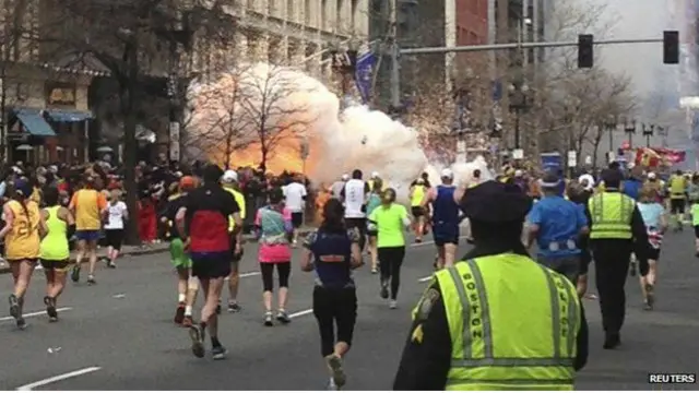 Взрыв на Бостонском марафоне