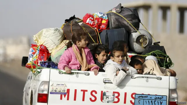 یمن میں جنگ رکنے کا نام نہیں لے رہی ہے اور لوگ اپنا گھر بار چھوڑ کر ہجرت پر مجبور ہیں