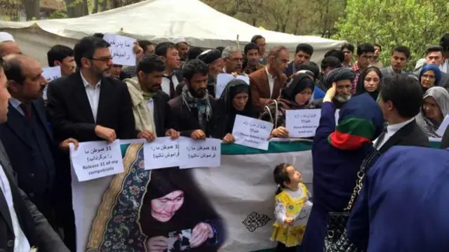 په دې وروستیو کې د تښتول شویو کسانو د خلاصون لپاره پر افغان حکومت فشارونه زیات شوي دي.