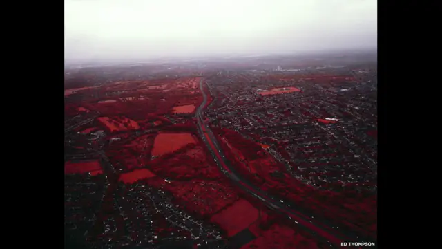 Те, чого ми не бачимо. Фото Еда Томпсона