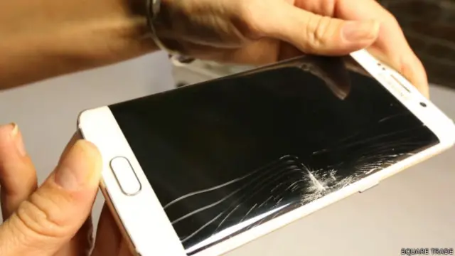 Un experto independiente considera que los usuarios no deben preocuparse por la fortaleza de su celular.