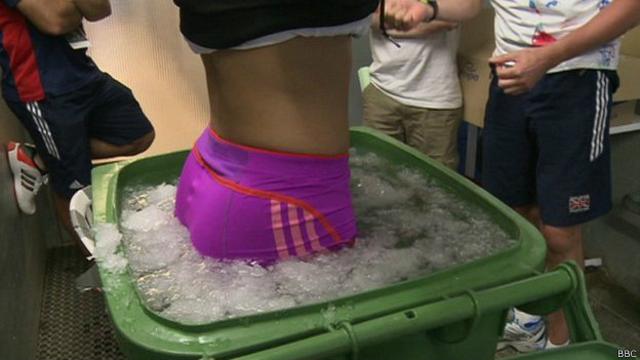 Los baños de hielo son útiles para reparar y desarrollar músculo