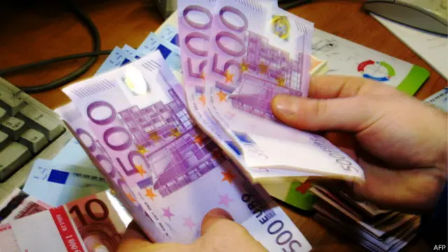 歐盟委員會預計,儘管希臘經濟狀況將持續惡化,但今年歐元區經濟增長可達1.5%,比2月份預報的要高出0.2個百分點。