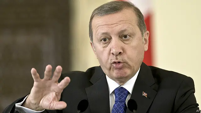 دأب اردوغان على انتقاد ما وصفه بالانقلاب على الشرعية في مصر