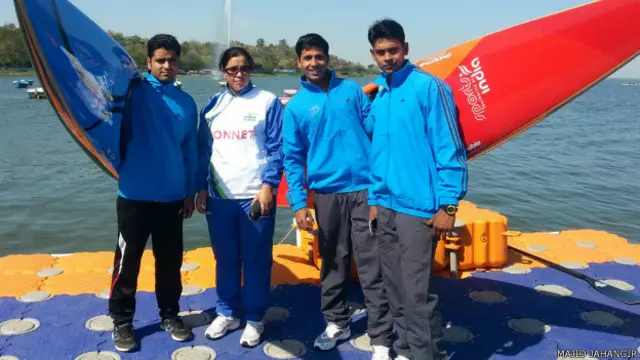 बिलकीस मीर, कयाकिंग, केनोइंग कोच