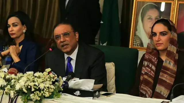  بلاول کو آہستہ آہستہ متعارف کرایا جائے، تو بہتر ہے: آصف علی زرداری