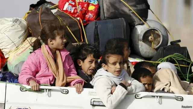 نزح الآلاف من اليمنيين بسبب القتال الدائر