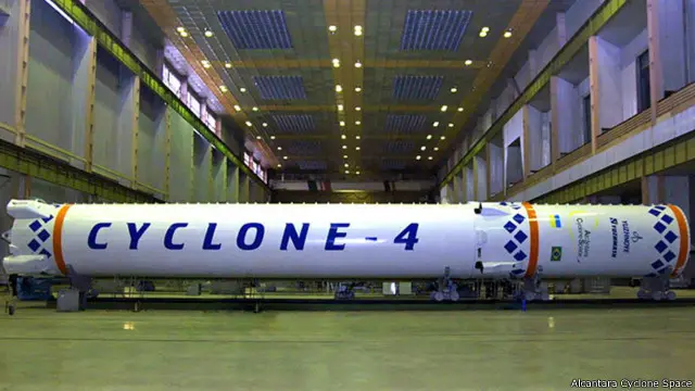 Ракетоносій "Циклон- 4" повністю українська розробка. Саме ці ракети виводитимуть супутники з космодрому біля екватору.