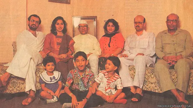 मोरारजी देसाई