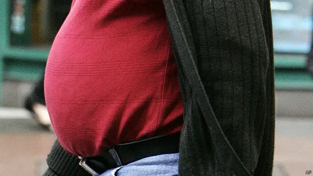 مقام‌های ایرانی می‌گویند تغذیه نامناسب، کم‌تحرکی و چاقی سلامت مردم این کشور را تهدید می‌کند